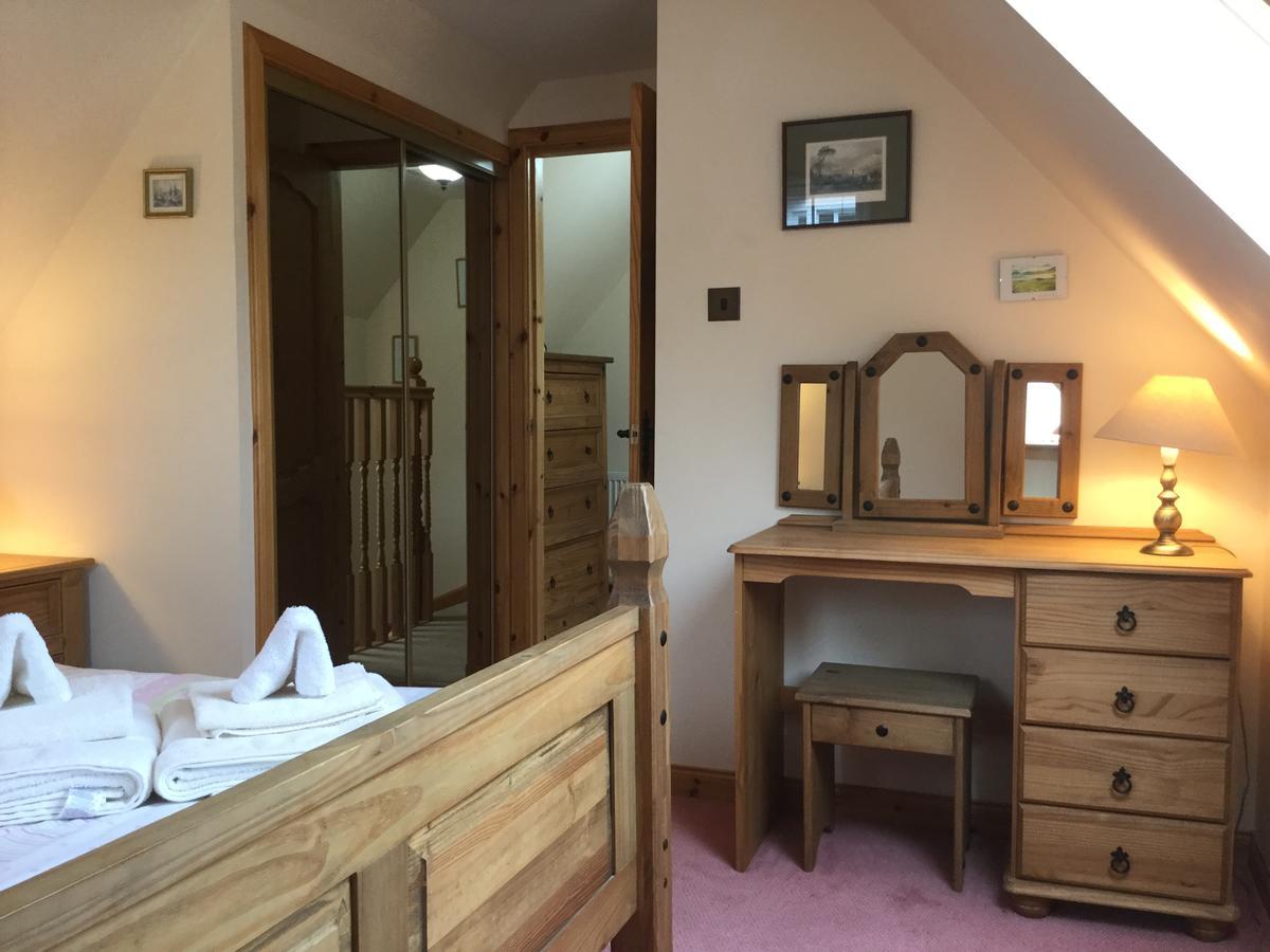 New Cottage 3 Bedroom Free Parking 因弗内斯 外观 照片