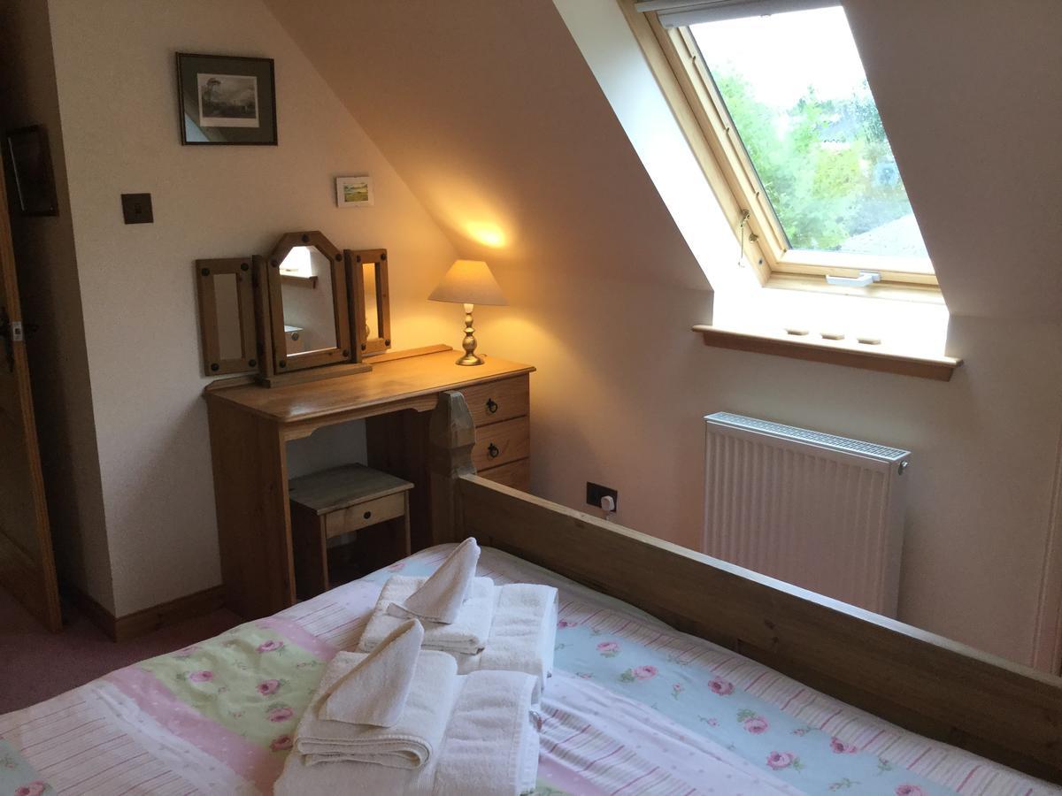 New Cottage 3 Bedroom Free Parking 因弗内斯 外观 照片
