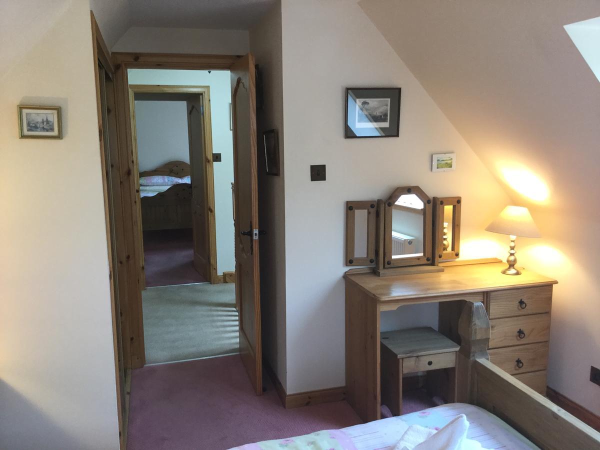 New Cottage 3 Bedroom Free Parking 因弗内斯 外观 照片