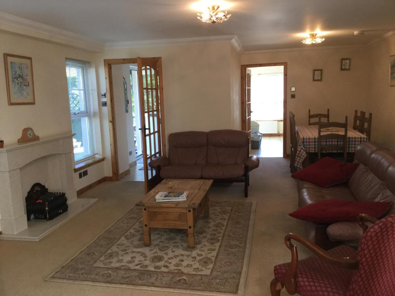 New Cottage 3 Bedroom Free Parking 因弗内斯 外观 照片